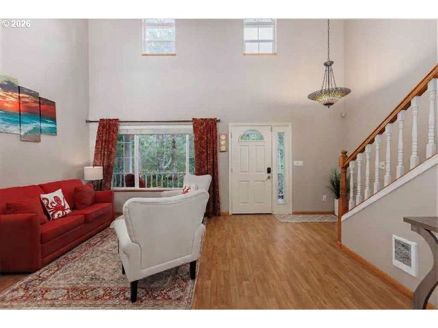 2340 S CRESTLINE Dr, Waldport, OR 97394