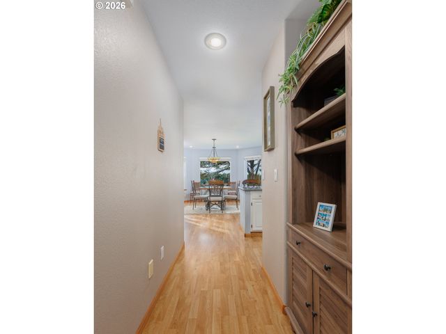 2340 S CRESTLINE Dr, Waldport, OR 97394