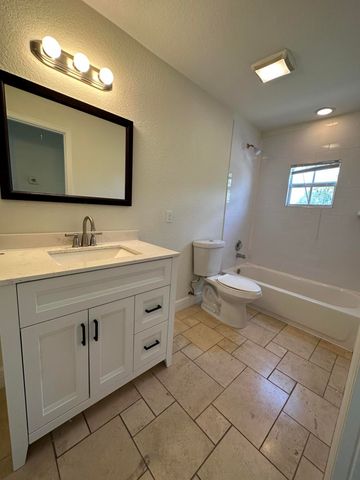 340 Walton Boulevard, West Palm Beach, FL 33405