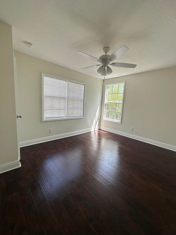 340 Walton Boulevard, West Palm Beach, FL 33405