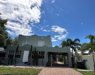 340 Walton Boulevard, West Palm Beach, FL 33405