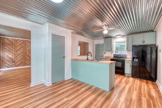 4348 White Oak Drive, Hiawassee, GA 30546