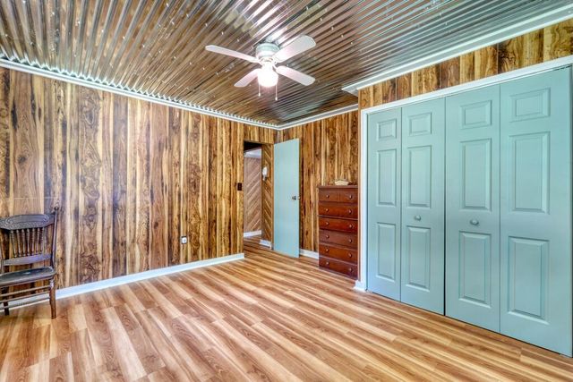 4348 White Oak Drive, Hiawassee, GA 30546