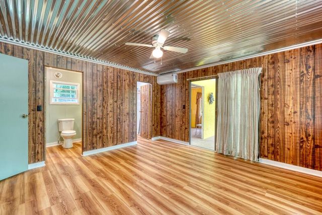 4348 White Oak Drive, Hiawassee, GA 30546