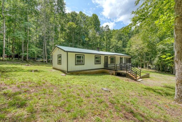 4348 White Oak Drive, Hiawassee, GA 30546