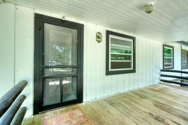 4348 White Oak Drive, Hiawassee, GA 30546