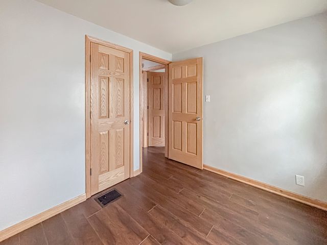 5156 W 63rd Place, Chicago, IL 60638