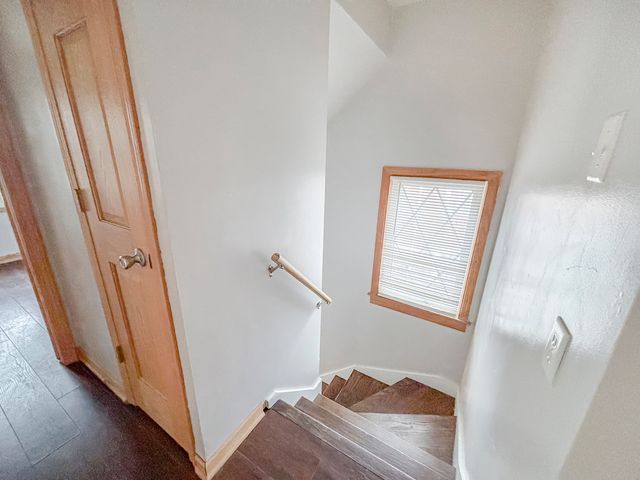 5156 W 63rd Place, Chicago, IL 60638