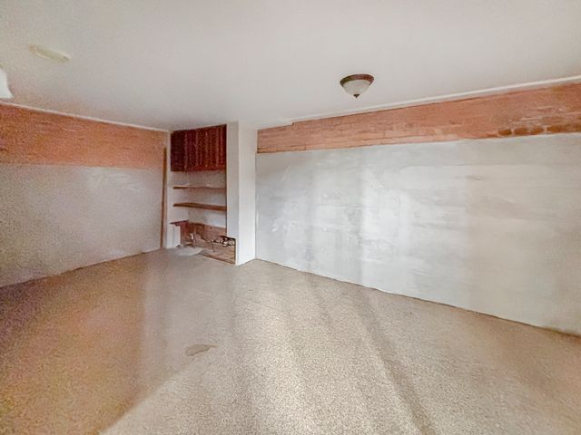 5156 W 63rd Place, Chicago, IL 60638