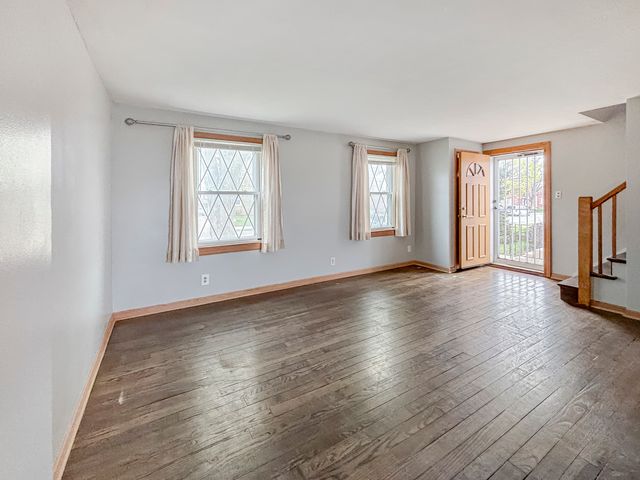 5156 W 63rd Place, Chicago, IL 60638