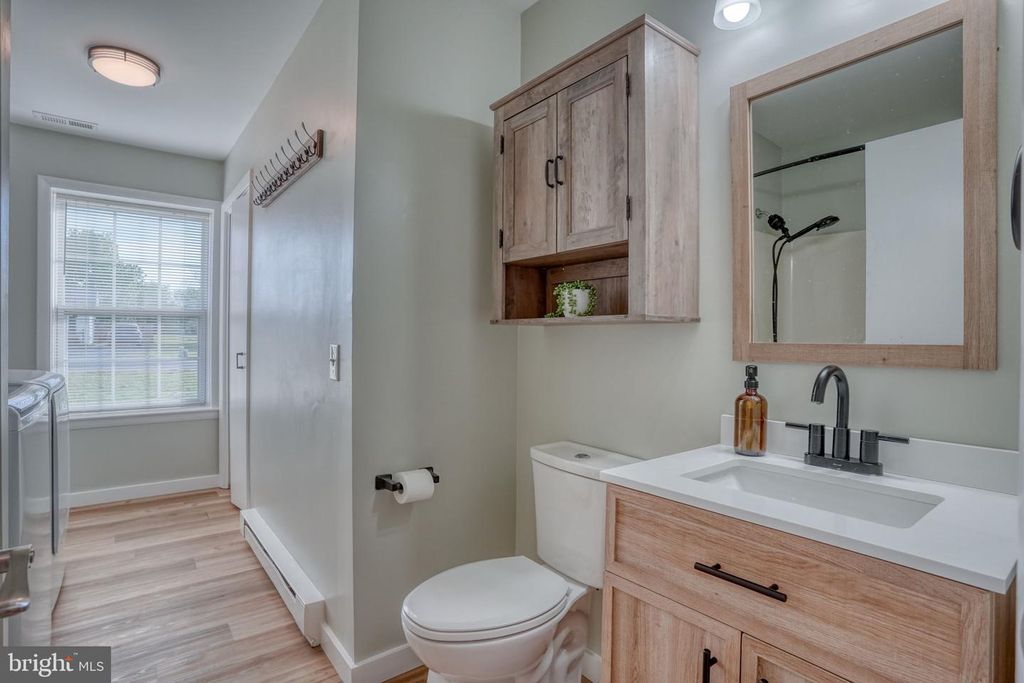 Image 10 of property listing at 11060 PLUM DR, Worton, MD 21678