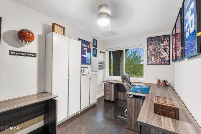 1136 E FOREST HILLS Drive, Phoenix, AZ 85022