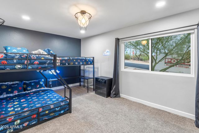 1136 E FOREST HILLS Drive, Phoenix, AZ 85022