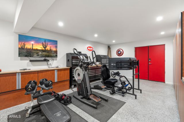 1136 E FOREST HILLS Drive, Phoenix, AZ 85022