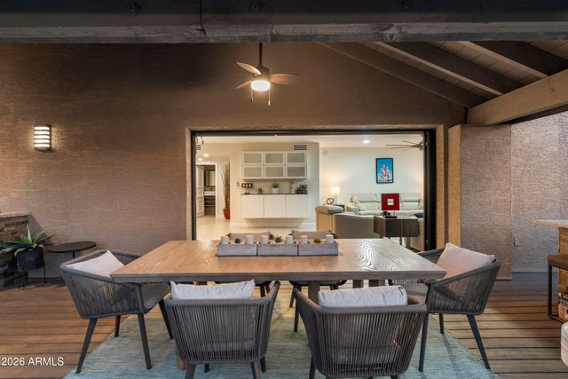 1136 E FOREST HILLS Drive, Phoenix, AZ 85022