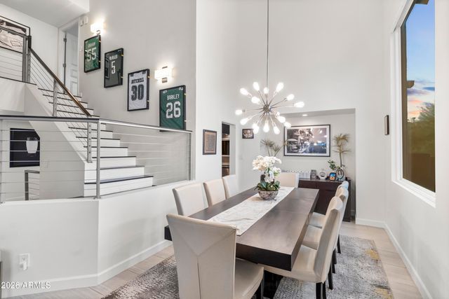 1136 E FOREST HILLS Drive, Phoenix, AZ 85022