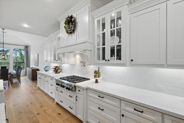 1317 Blue Lake Boulevard, Arlington, TX 76005