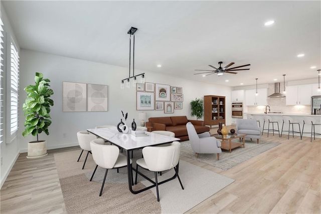 1072 Brookglynn Trace, Decatur, GA 30032