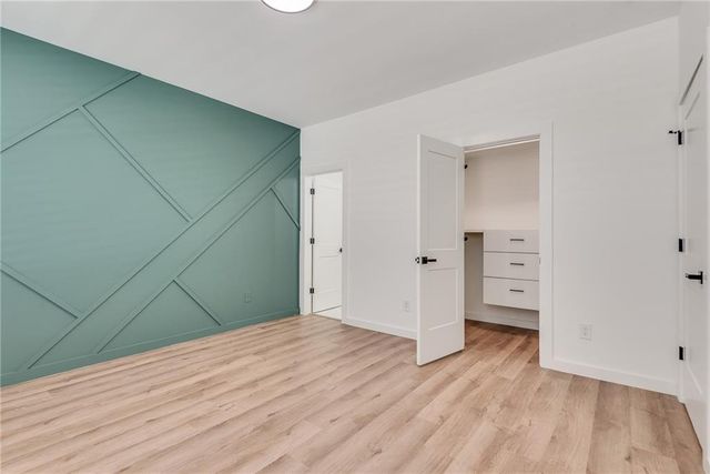 1072 Brookglynn Trace, Decatur, GA 30032