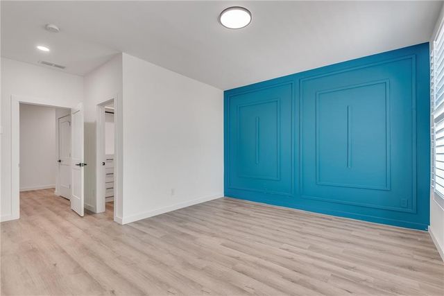 1072 Brookglynn Trace, Decatur, GA 30032