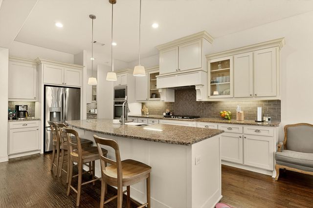 1107 Devonshire Drive S, Forney, TX 75126