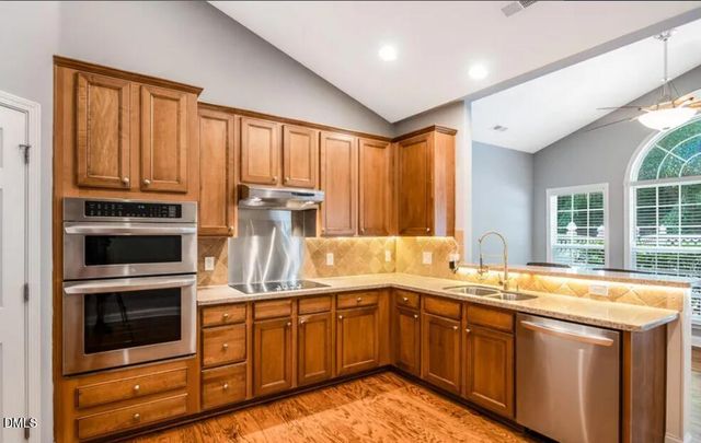 409 Tresa Brook Court, Cary, NC 27519