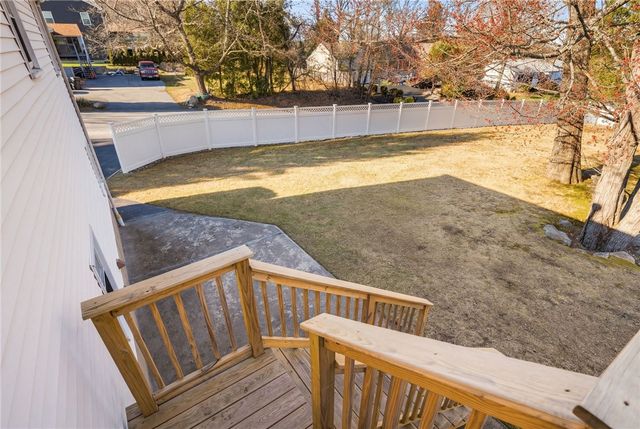 44 Village Avenue, Cranston, RI 02920