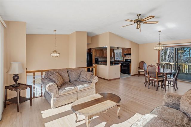 44 Village Avenue, Cranston, RI 02920