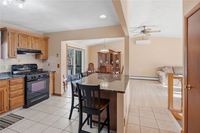 44 Village Avenue, Cranston, RI 02920