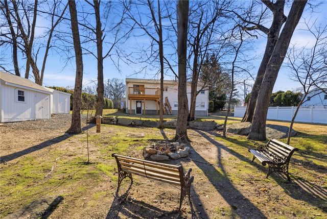 44 Village Avenue, Cranston, RI 02920