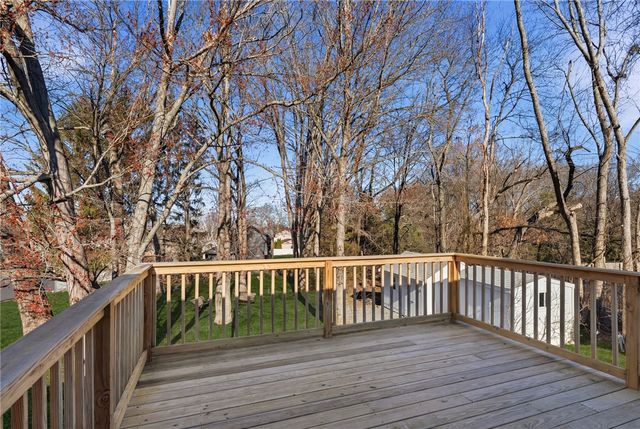 44 Village Avenue, Cranston, RI 02920