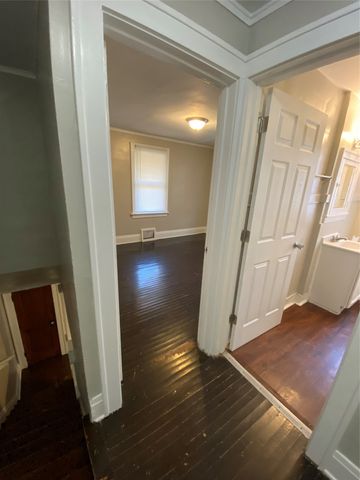 1527 Forest Avenue, Des Moines, IA 50314