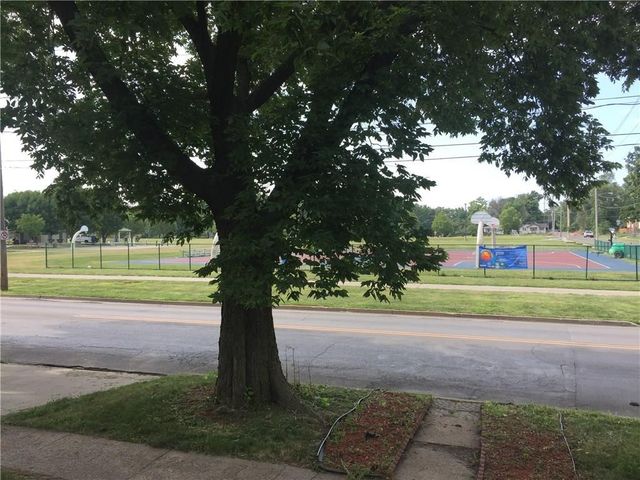 1527 Forest Avenue, Des Moines, IA 50314