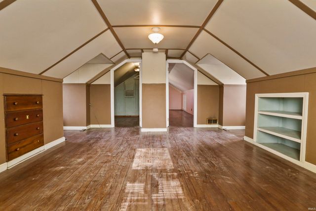 404 Wedeking Avenue, Evansville, IN 47711