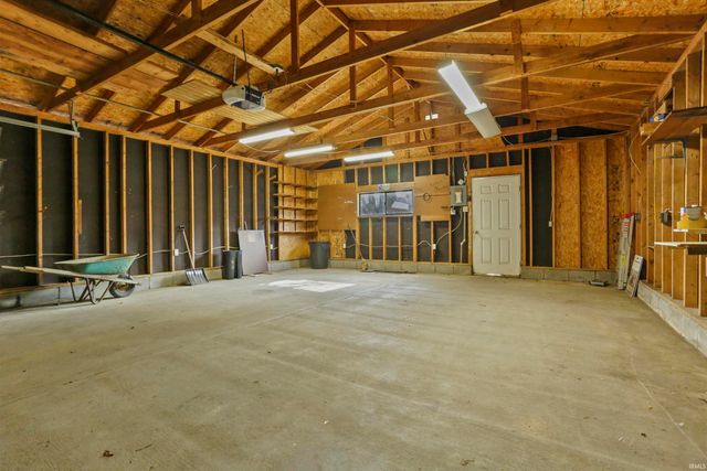 404 Wedeking Avenue, Evansville, IN 47711