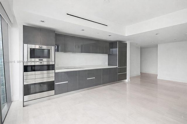 1451 Brickell Ave 1404, Miami, FL 33131