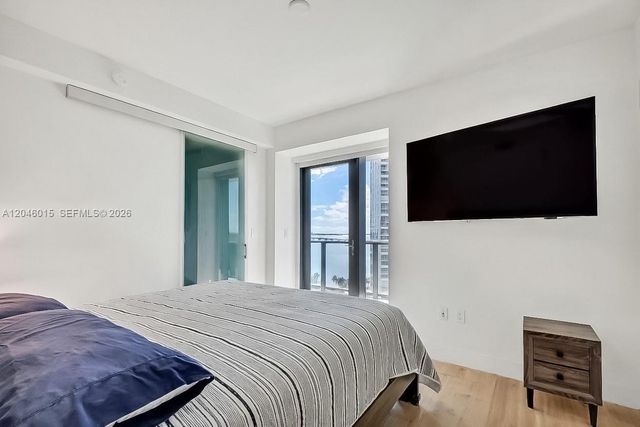 1451 Brickell Ave 1404, Miami, FL 33131