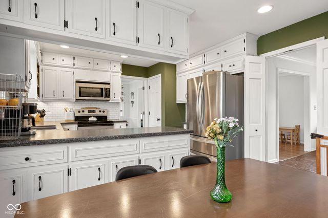 11808 Hoster Road, Carmel, IN 46033