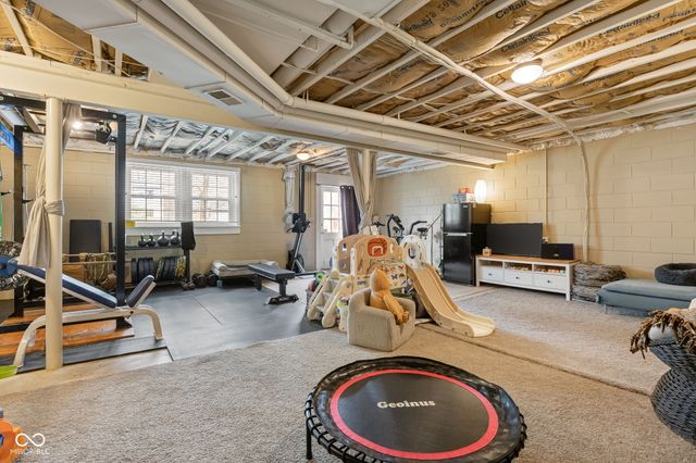 11808 Hoster Road, Carmel, IN 46033