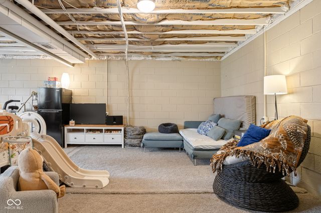 11808 Hoster Road, Carmel, IN 46033