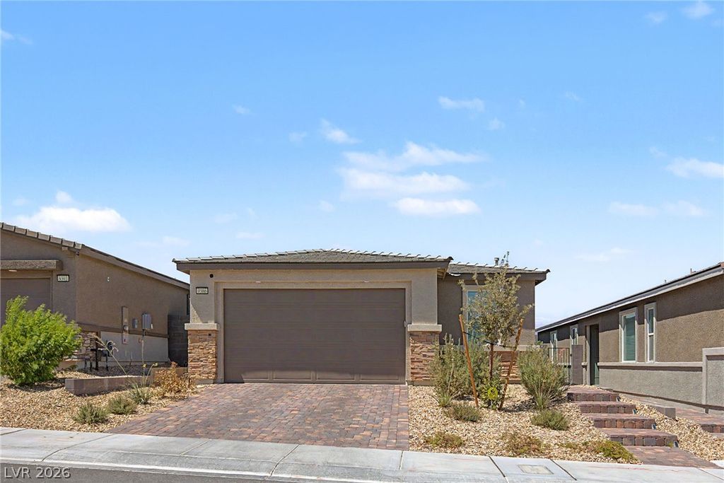 Image 2 of property listing at 9386 Sequoia Ridge Avenue, Las Vegas, NV 89143