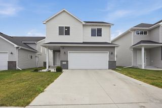 6604 28th Street S, Fargo, ND 58104