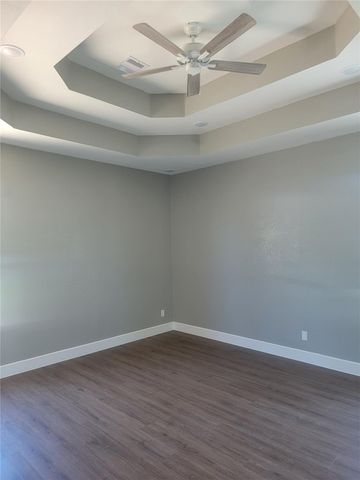 148 Road 5262, Cleveland, TX 77327