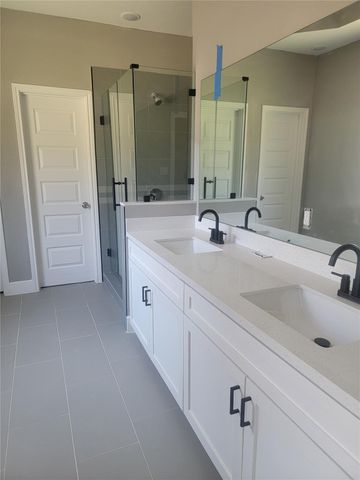 148 Road 5262, Cleveland, TX 77327