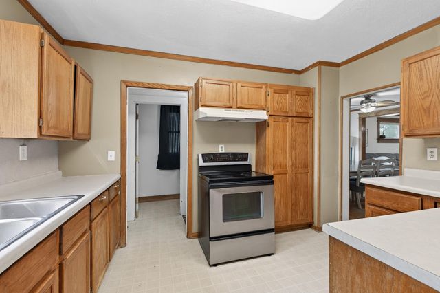 529 3rd Avenue S, South Saint Paul, MN 55075