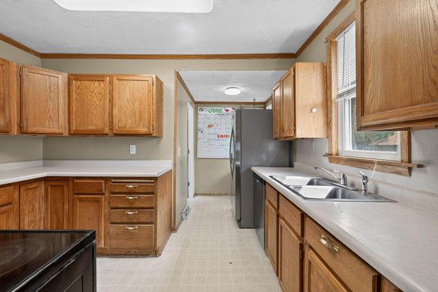 529 3rd Avenue S, South Saint Paul, MN 55075