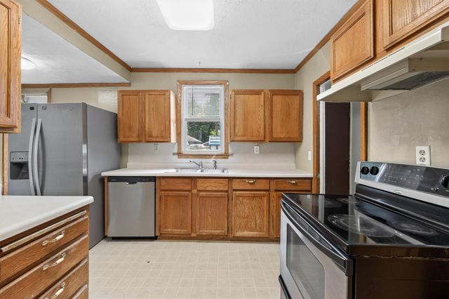 529 3rd Avenue S, South Saint Paul, MN 55075