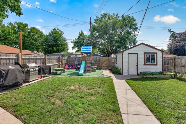 529 3rd Avenue S, South Saint Paul, MN 55075