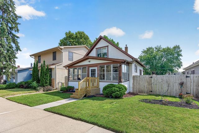 529 3rd Avenue S, South Saint Paul, MN 55075