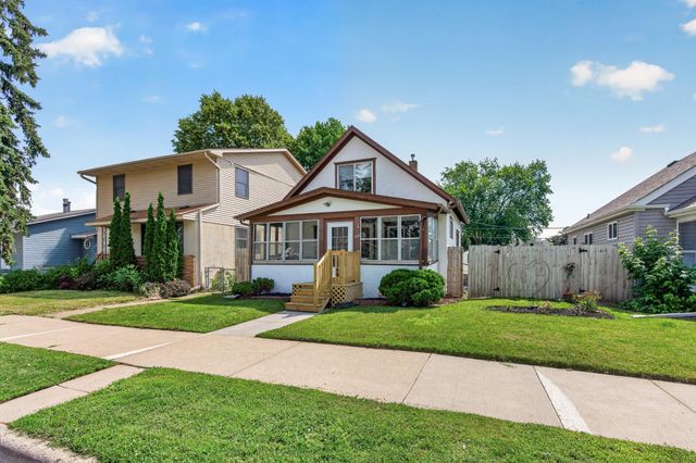 529 3rd Avenue S, South Saint Paul, MN 55075